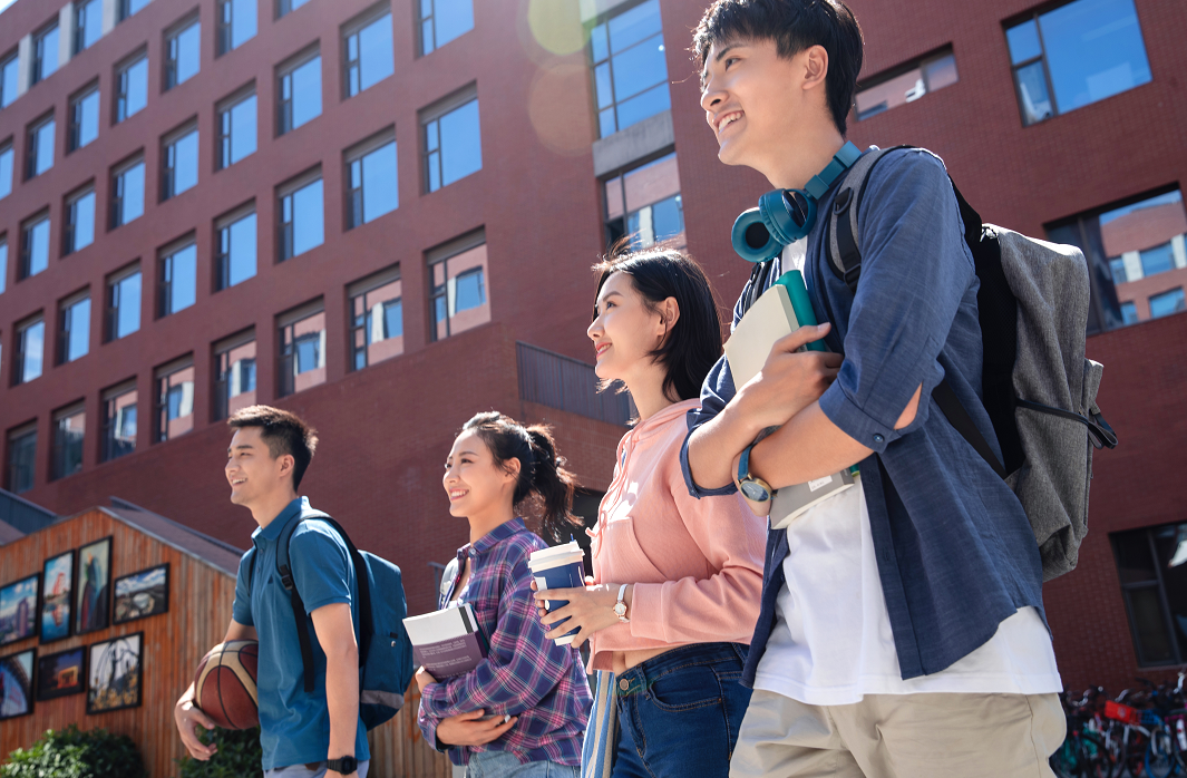 学科教培天塌了，成人教育起风了